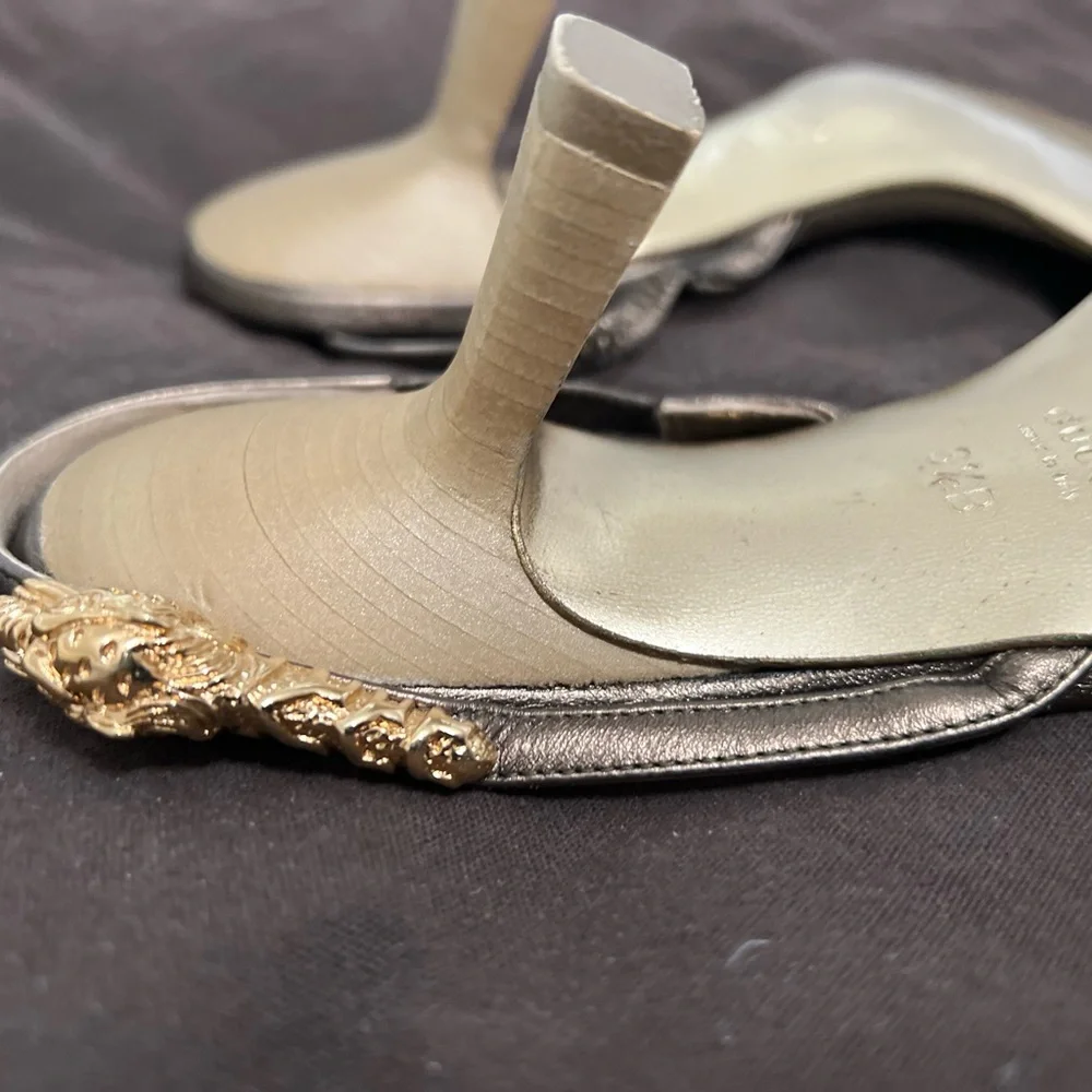 Gucci square sandals with kitten heel - Picture 4 of 7